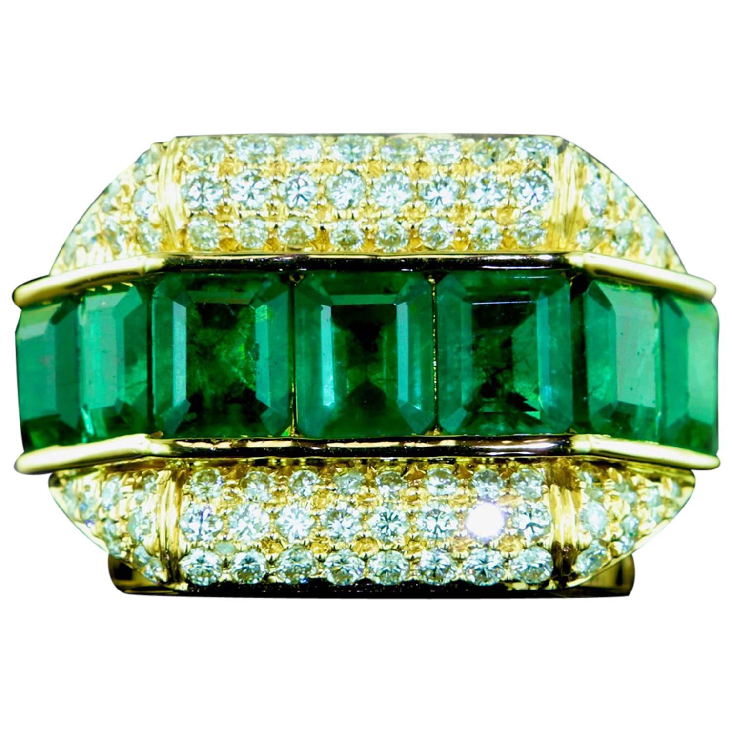 Emerald Pave Diamond Yellow Gold Ring
