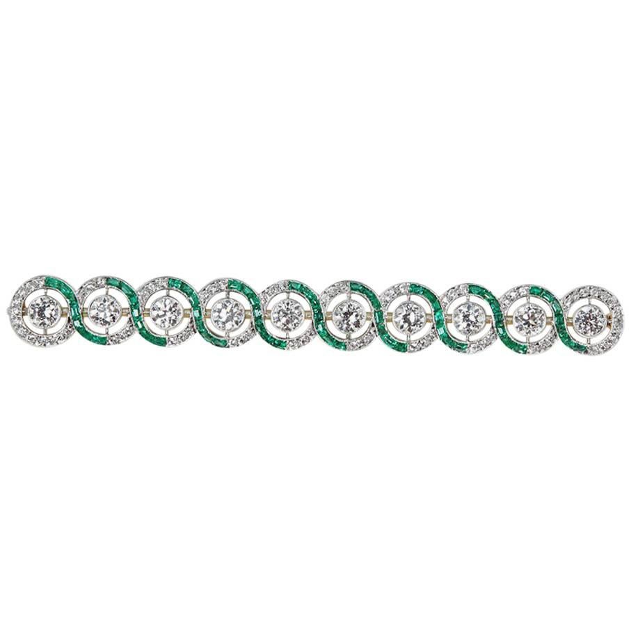 Tiffany & Co. Art Deco Diamond Emerald Platinum Brooch