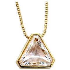 Diamond Gold Pendant Necklace 9
