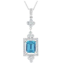 2.92 Carat Emerald Cut Aquamarine and Diamond Platinum Necklace