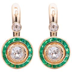 Striking 1.02 Carats French Cut Emeralds Diamond Gold Earrings