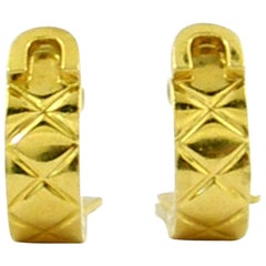 Chanel Yellow Gold Earrings