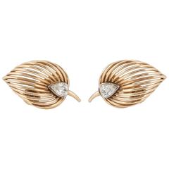 French 1950s Diamond Gold Leaf Clip Earrings 2