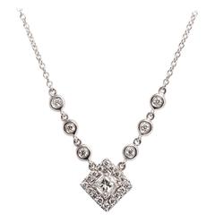 Chic Contemporary Diamond White Gold Pendant Necklace  