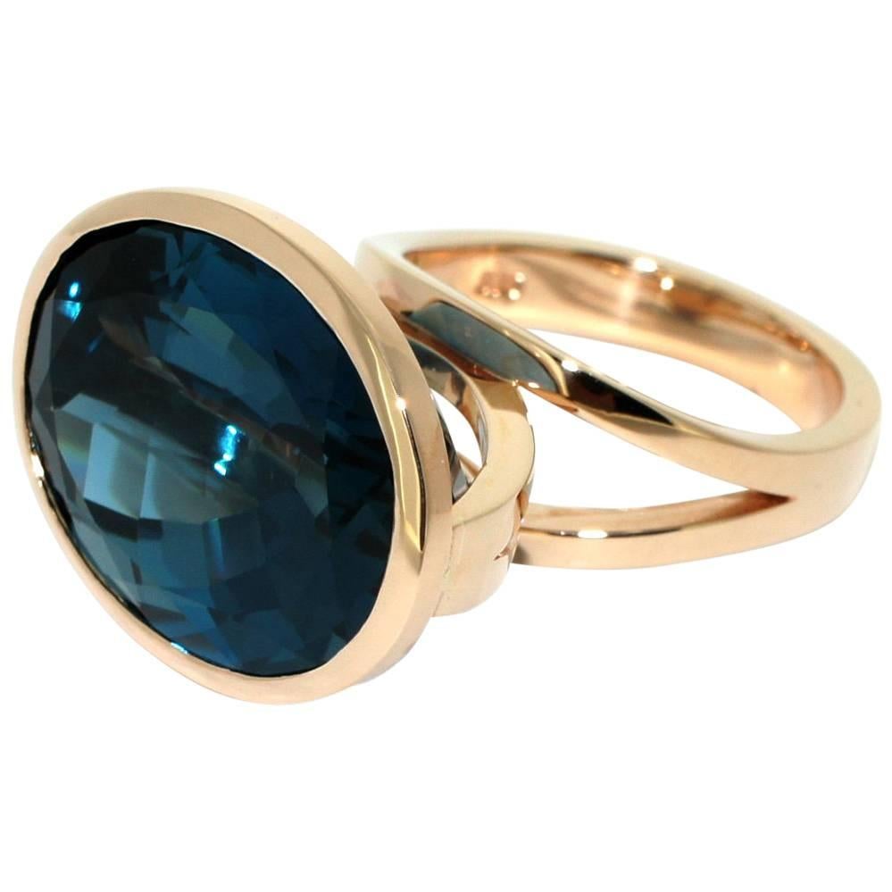 Lizunova London Blue Topaz Rose Gold Cocktail Ring For Sale