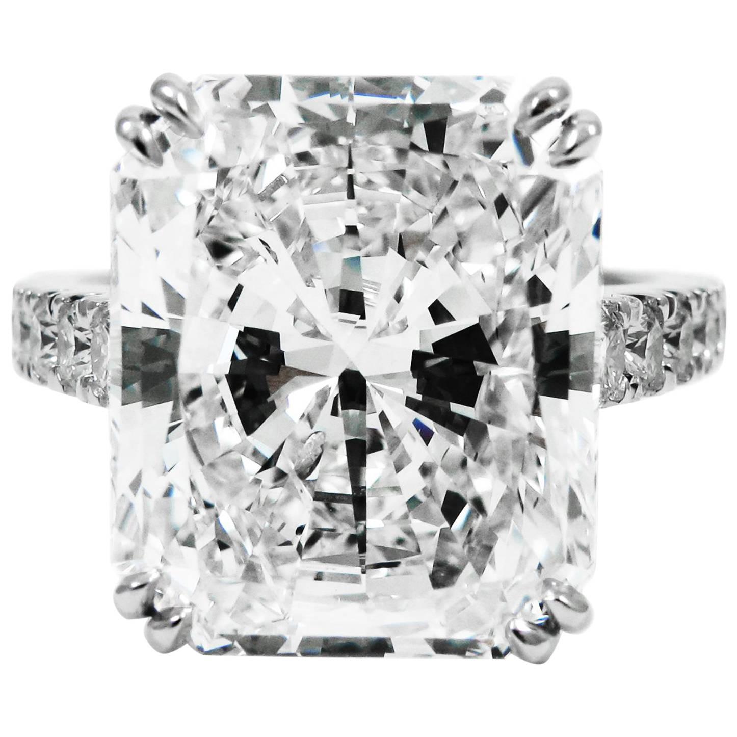 Stunning GIA Certified 10.04 Carat Radiant Diamond Platinum Pave J Birnbach ring