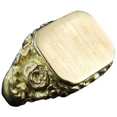 French Antique Signet Ring, Yellow Gold, 19th Century