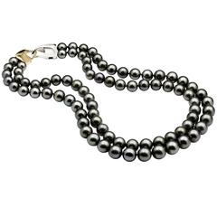 Tahitian South Sea Pearl Strand 18 Carat Yellow and White Padlock Clasp Necklace