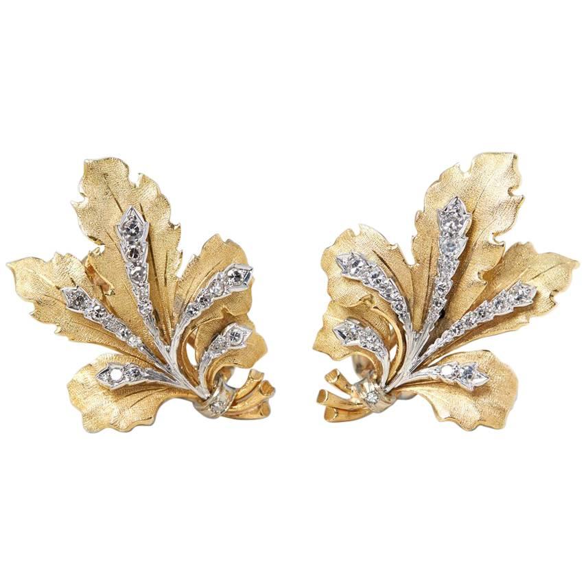 Buccellati 18 Karat Yellow Gold Round Brilliant Cut Diamond Leaf Design Earrings