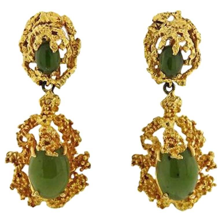 1970s Green Jade Cabochon Gold FreeForm Dangle Clip Earrings at 1stDibs