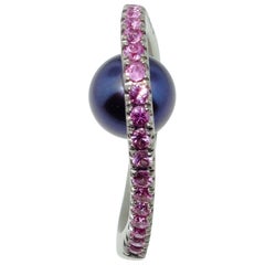 Used Beautiful Black Peacock Pearl and Pink Sapphire Ring