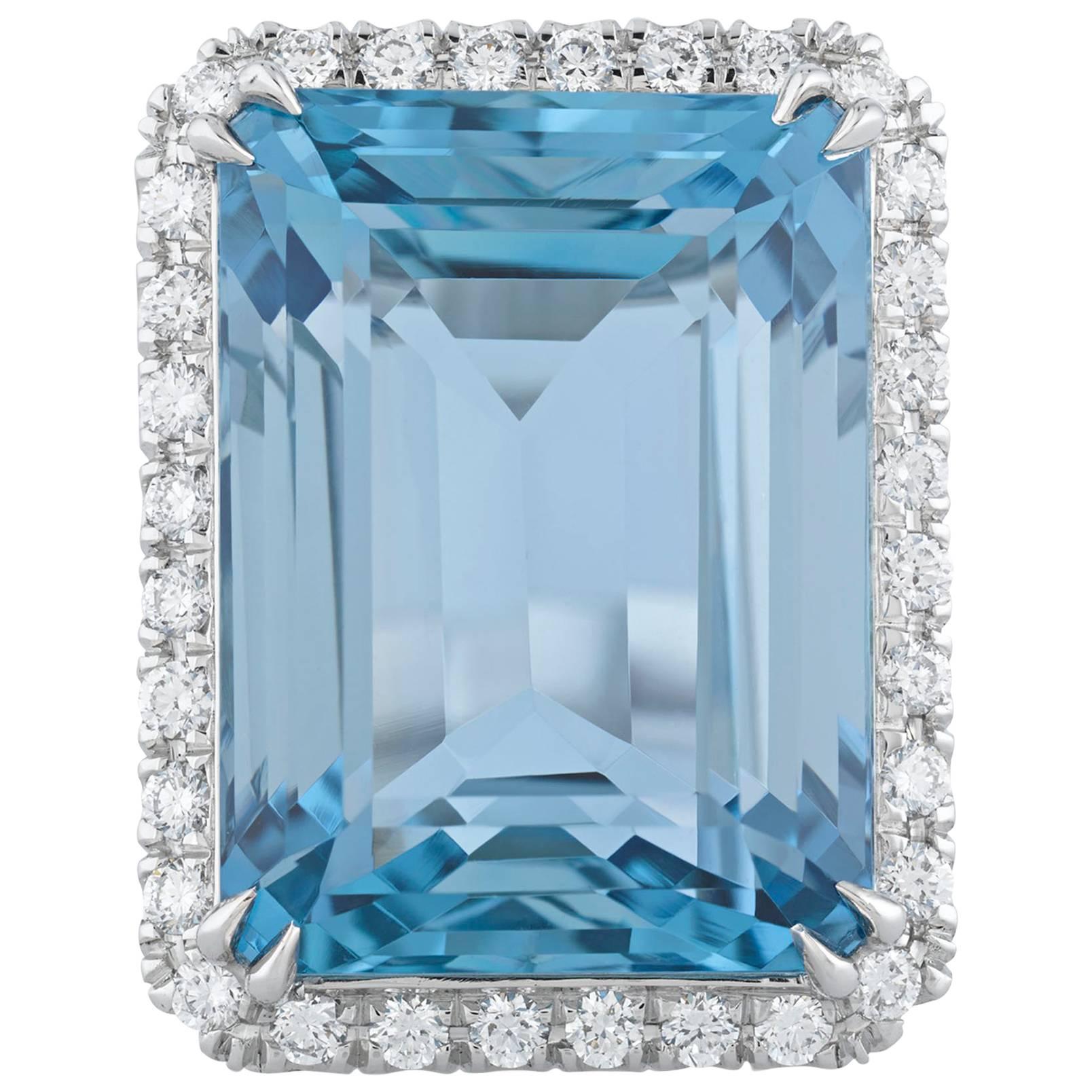 19.44 Carat Emerald-Cut Aquamarine Diamond Platinum Ring