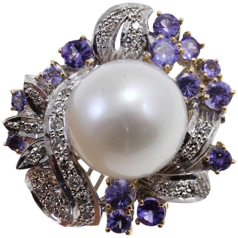 0.75 ct Diamonds 2.53 ct Tanzanites, 4 g Pearl White and Rose Gold Cocktail Ring