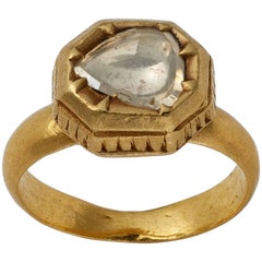 Indian Gold Ring with Diamond