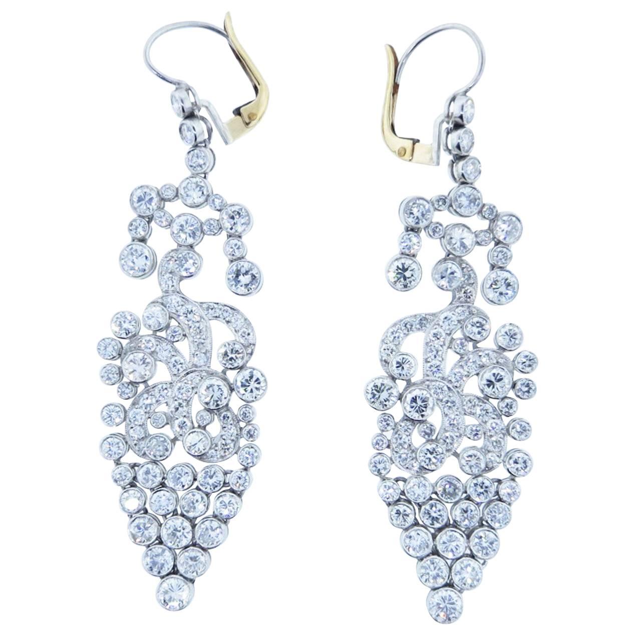Glamorous Diamond Platinum Drop Earrings