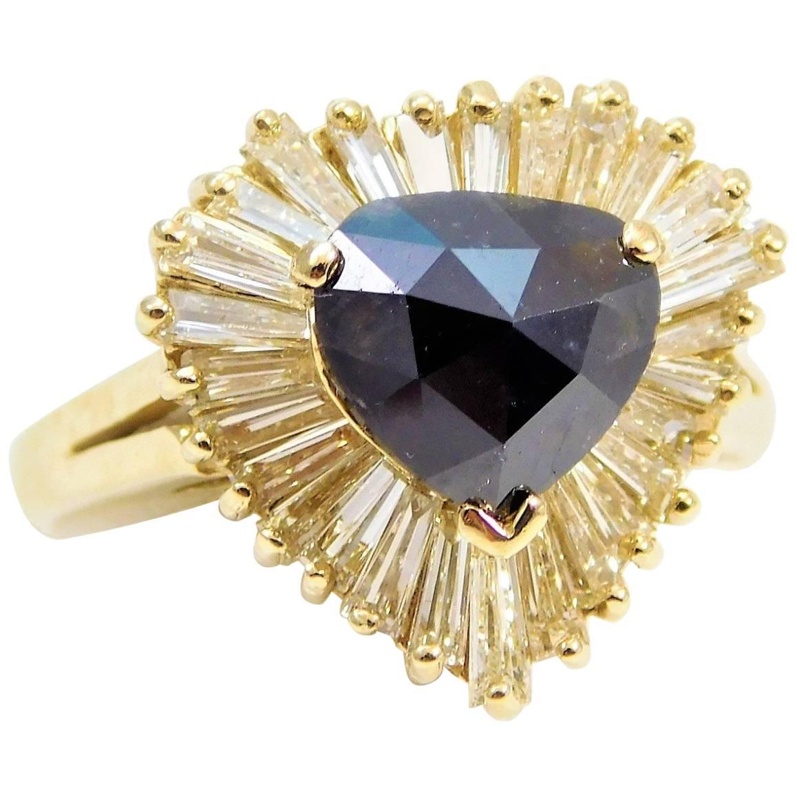 Deep Blue 2.25 Carat Sapphire Diamond Yellow Gold Ballerina Ring For Sale