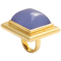 Chalcedony Gold Pillow Ring 11