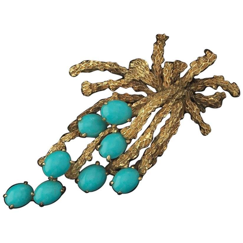 Beautiful 1960s Textured Turquoise Cabochon Gold Spray Pendant for Necklace For Sale
