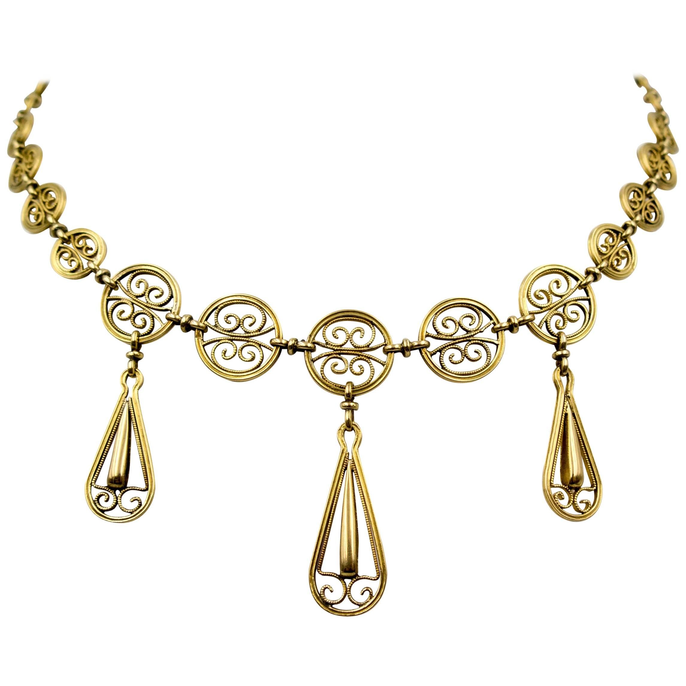 Elegant Antique Gold Necklace
