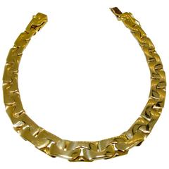 Unusual Gold Link Bracelet 10