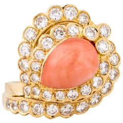 Used Coral and Diamond Cocktail Ring in 18K Gold