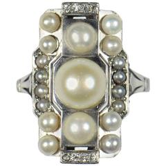 French Art Deco Natural Pearl Diamond Platinum Ring, circa 1930 1