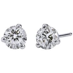 H & H 0.84 Carat Diamond Stud Earrings 7