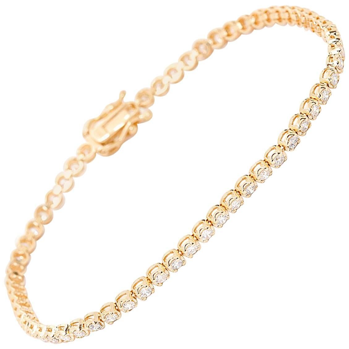 1.56 Carat Diamond Gold Tennis Bracelet For Sale