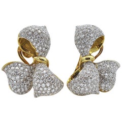 Retro Diamond and 18 Karat Gold Bow Earrings