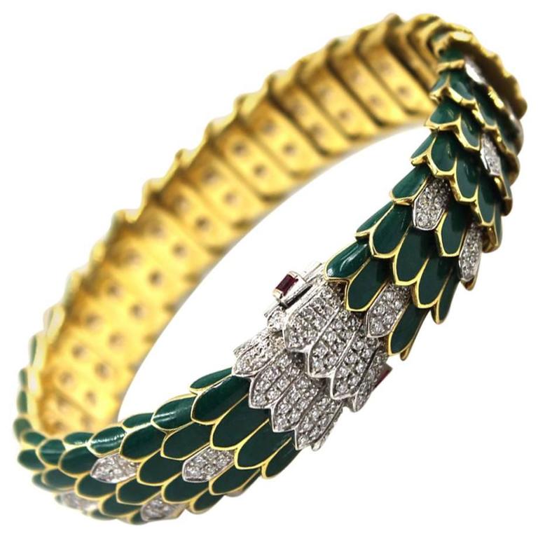 Roberto Coin Green Enamel Diamond Gold Snake Bracelet At 1stdibs Roberto Coin Green Enamel Diamond Gold Snake Bracelet For