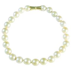 South Sea Pearls Yellow Gold Clasp Necklace