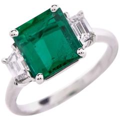 Impressive GIA Certified 2.44 Carat Emerald 0.66 Carat Diamond Platinum Ring 12