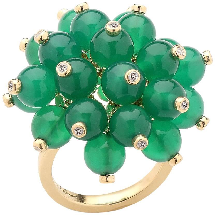 Diamond Beaded Green Agate Yellow Gold Ring For Sale