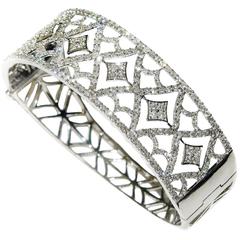 Diamond White Gold Cuff Bracelet 8