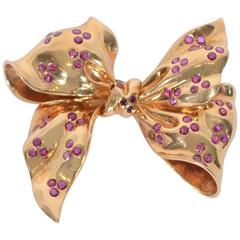 Retro Burma Ruby Gold Bow Brooch