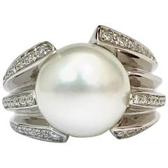 White Gold 18 Carat, Cultured Pearl and White Diamonds Ring 6