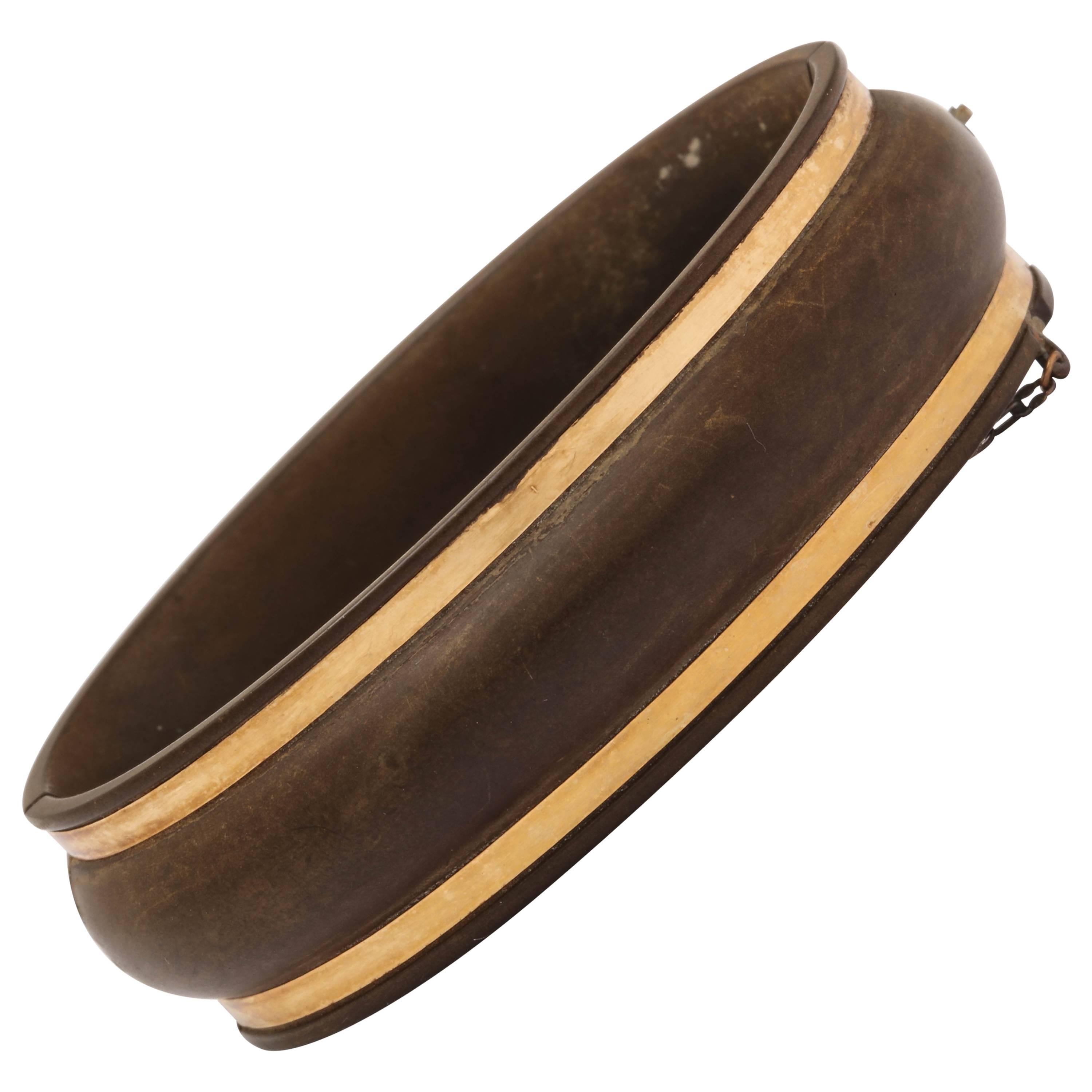 Gutta-Percha and Yellow Gold Bracelet For Sale