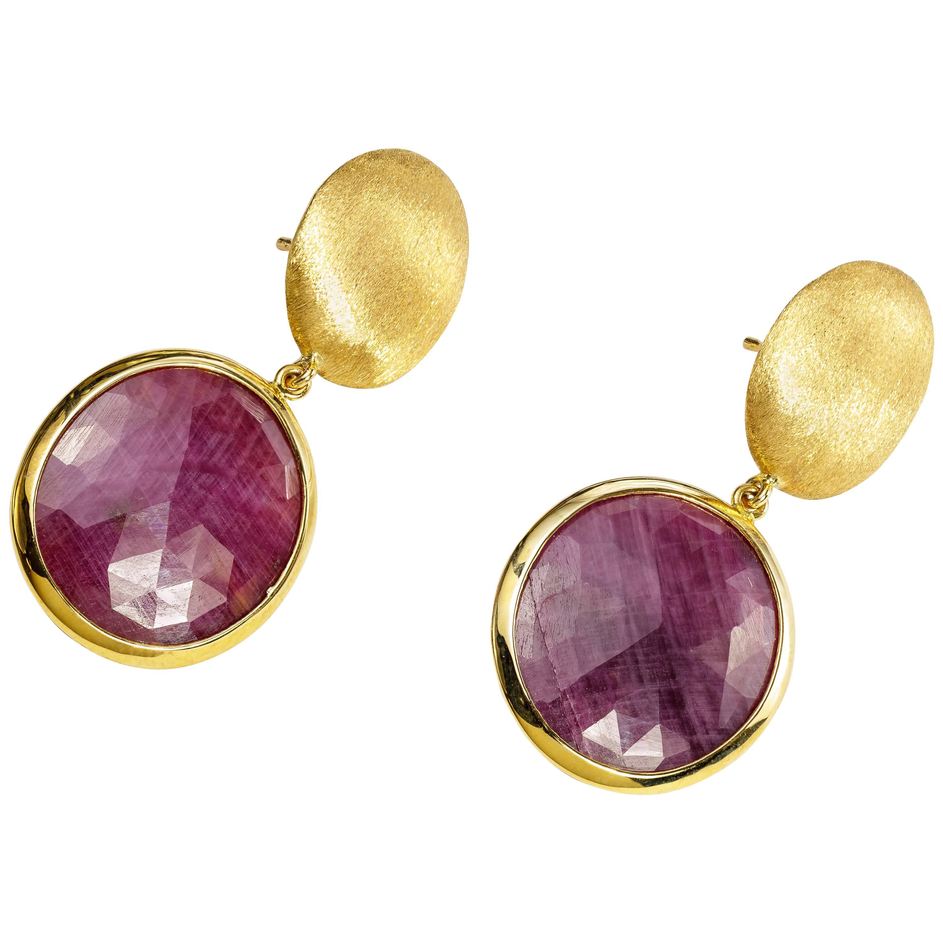 Yvel Purple Sapphire Earrings 20.0 ct. 18 Karat Yellow Gold E-1-SAF-SA1Y For Sale