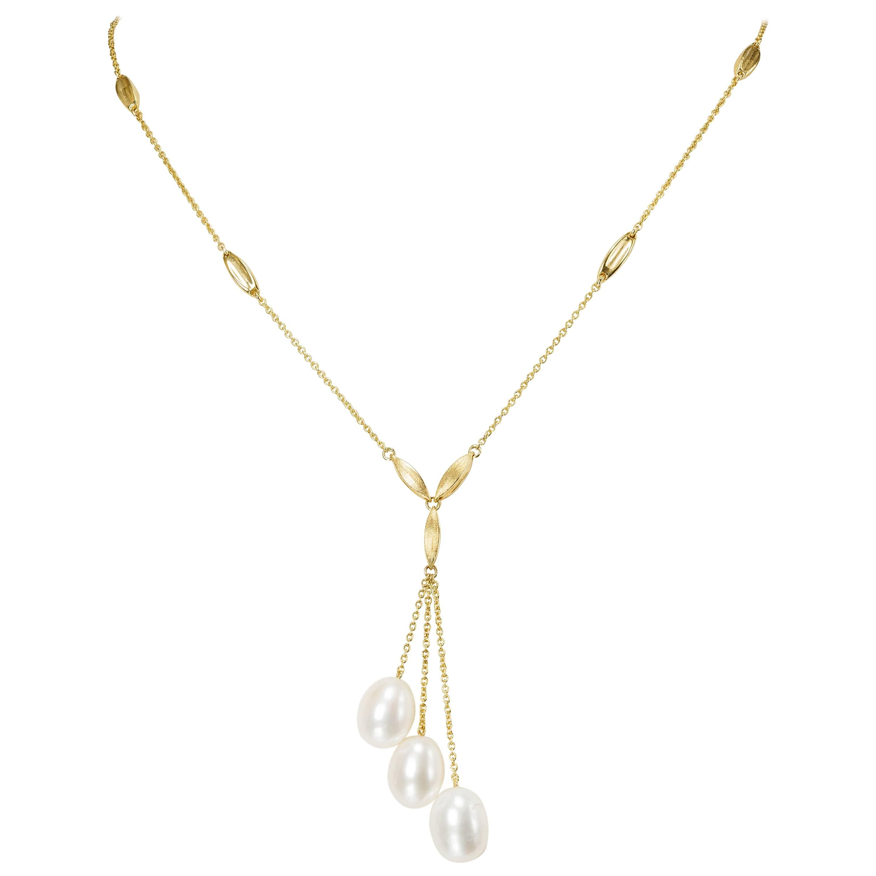 Yvel Freshwater 3 Keshi Pearl Drop Necklace Pendant 18 Karat Yellow Gold For Sale