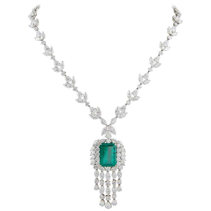 Important GIA Colombian Emerald and Diamond Necklace For Sale at ...