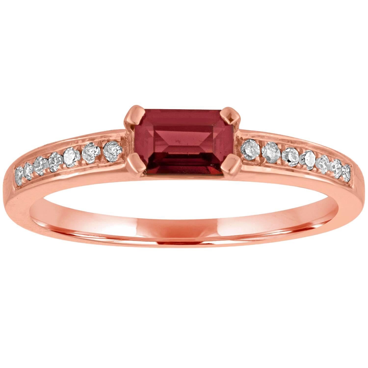 Stackable 0.58 Carat Garnet Baguette and Diamond Gold Ring For Sale