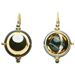Elie Top Mecanique Celeste Boucles d'Oreilles Sphere Or, Onyx, Diamants