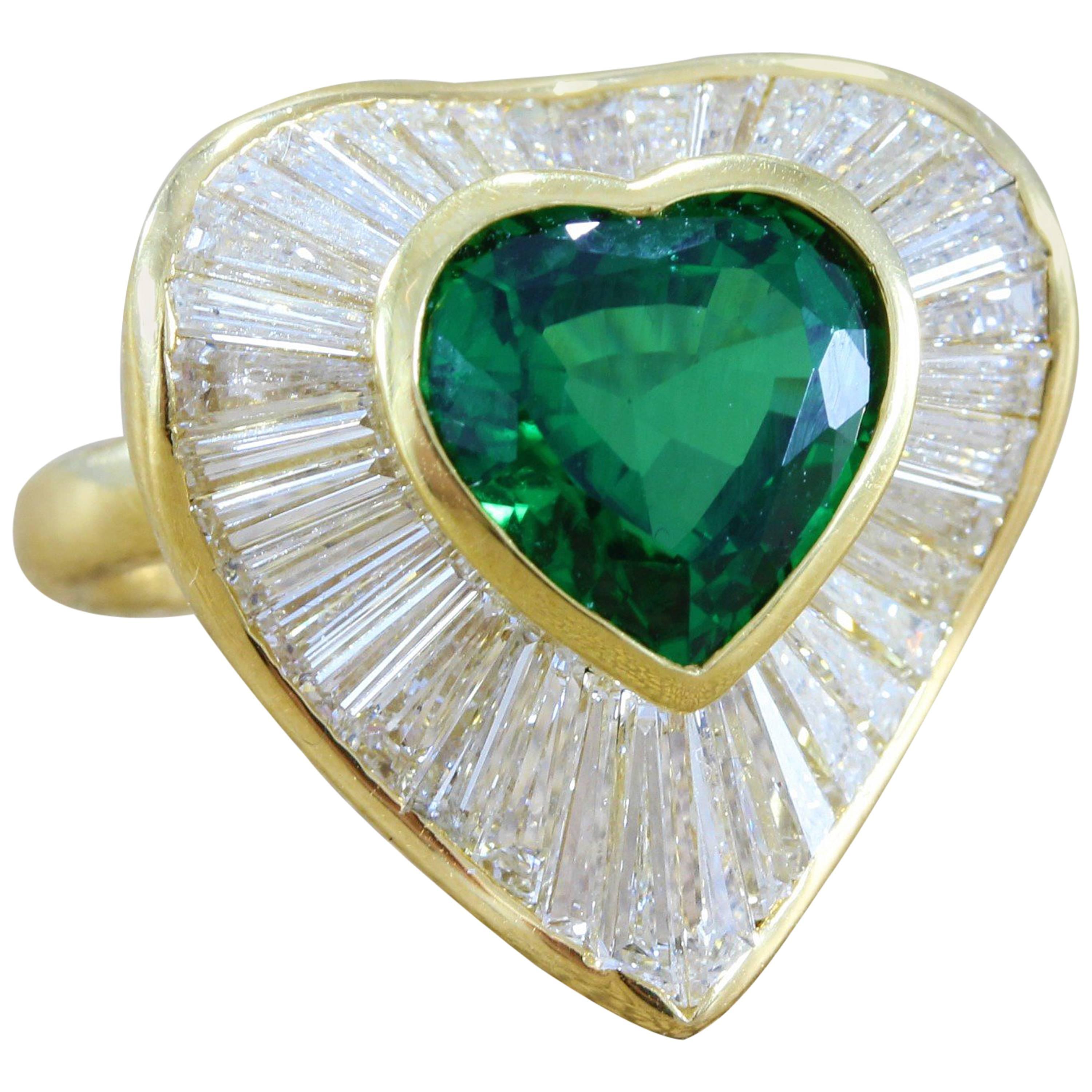 3.70 Carat Green Chrome Tourmaline Diamond Gold Heart Ring For Sale