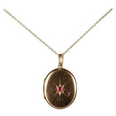 Antique Victorian Ruby Gold Locket and Chain, circa 1900 7
