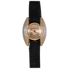 Universal Geneve Ladies Yellow Gold Diamond Wristwatch 11