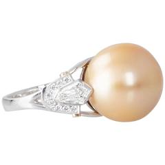 Gold South Sea Pearl Diamond yellow gold Cocktail Ring