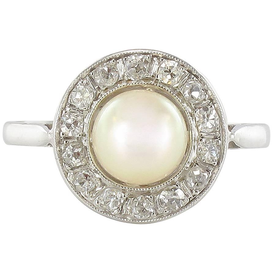 1900s Antique Japon Pearl and Rose Cut Diamond Platinum Ring