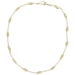 1900s French 18 Carat Yellow Gold Filigree Chain Necklace