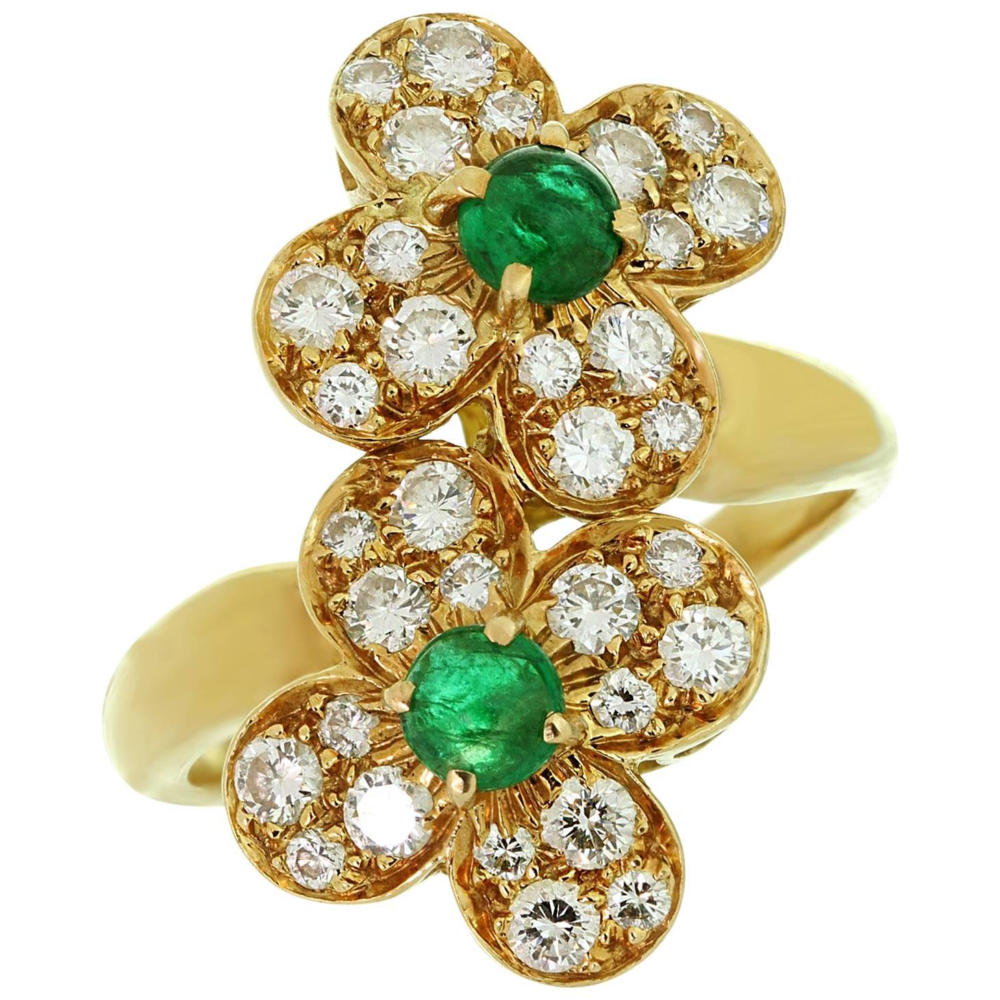 Van Cleef & Arpels Trefle Diamond Emerald Yellow Gold Double Flower Ring