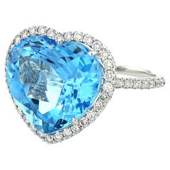 Ring White Gold 5.20g Heart Topaz 20.75 Carat White Diamonds 1.95 Carat